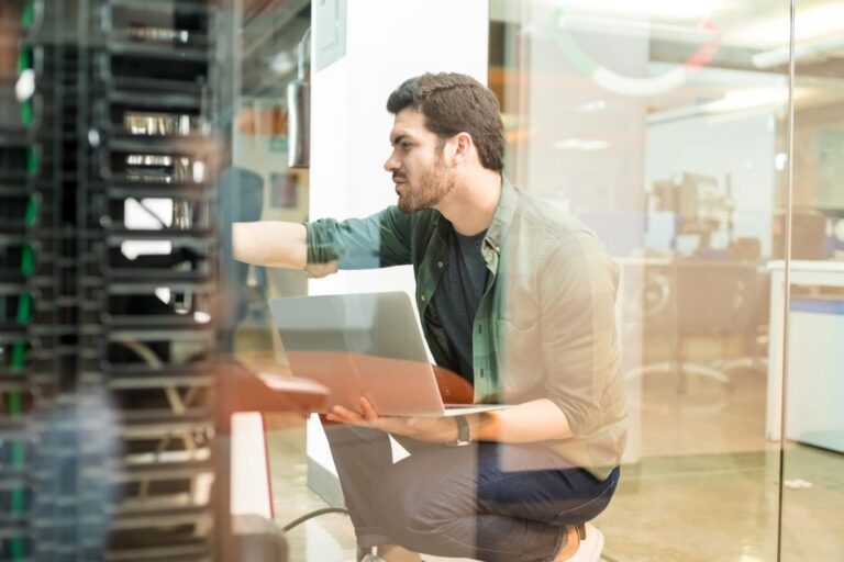 5 Proactive Monitoring Strategies to Improve Server Uptime 5 Proactive Monitoring Strategies to Improve Server Uptime