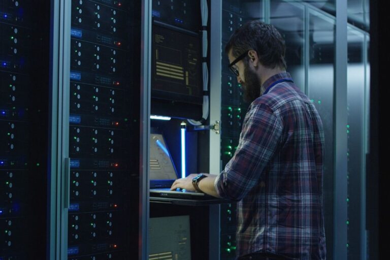 5 Ways Managed IT Services Reduce Business Downtime 5 Ways Managed IT Services Reduce Business Downtime