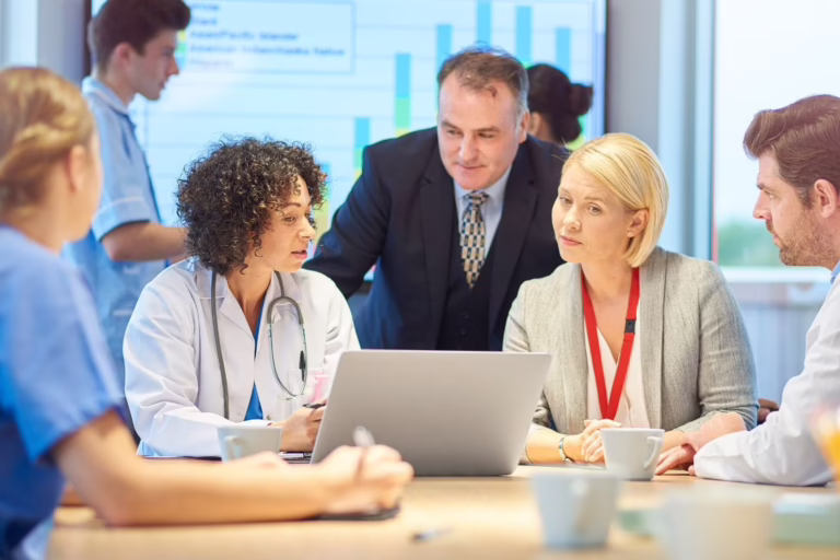 How Healthcare Organizations Use Data to Support Better Outcomes How Healthcare Organizations Use Data to Support Better Outcomes